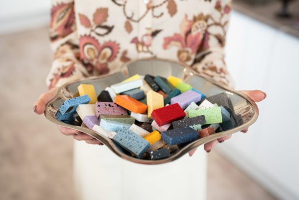 Myymälässämme tutustut helpoiten laajaan materiaalivalikoimaamme.