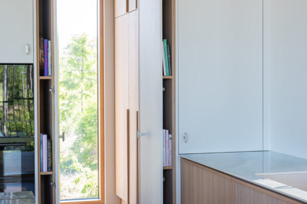 Pantry on keittiön paras salaisuus ja vaihtoehto aamiaiskaapille.